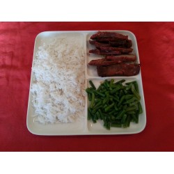 Witte rijst geroosterd varkensvlees